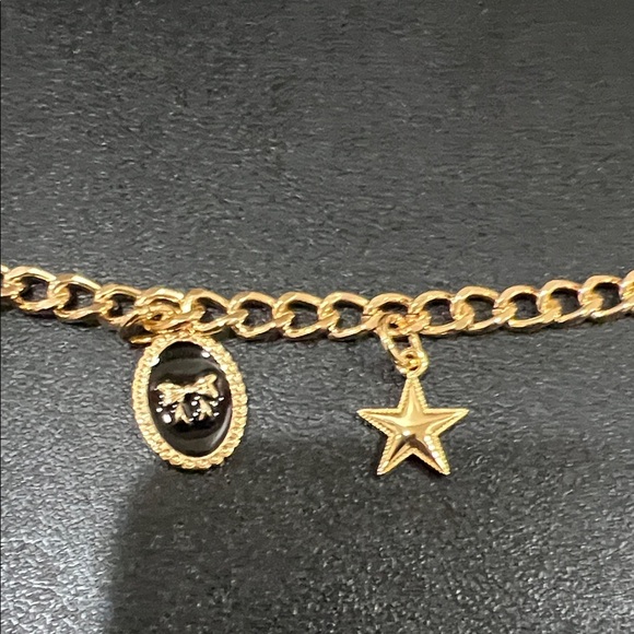 ALDO | Faux Fur Hand Bag w/ Crossbody Strap & Bag Charms - Picture 6 of 14